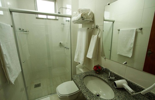Brumadinho Hotel | Ville de Montagne Hotel