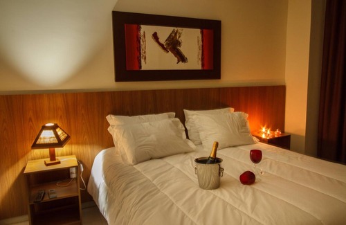 Brumadinho Hotel | Ville de Montagne Hotel