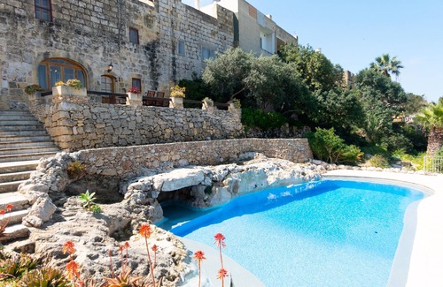 Munxar Villa | Villeleynah Amazing Gozitan Villa + Pool, Munxar - Gozo, Malta