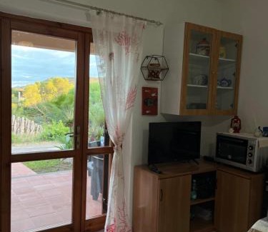 Monte Petrosu Apartment | Villetta MP casa sviluppata su due piani con doppia veranda e parcheggio privato