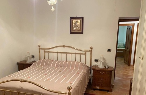 Castiglione dei Pepoli House | VILLETTA VISTA LAGO IN ESCLUSIVA