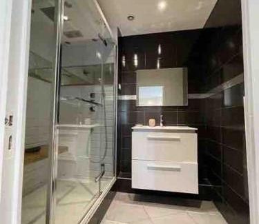 Ferrandiere - Maisons Neuves Apartment | Villeurbanne Super Apartment in residence