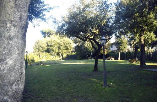 Marina di Pietrasanta Apartment | Villino Ambra