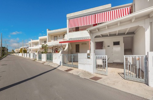 Roca Vecchia Apartment | Villino Crisalì by BarbarHouse