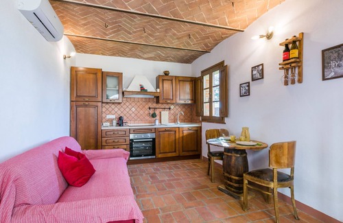 Montescudaio House | Villino PERO by Interhome