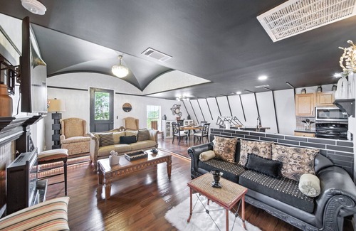 Brushy Creek House | Vincent's Luxury stay- 3-bedroom house in Cedar Park