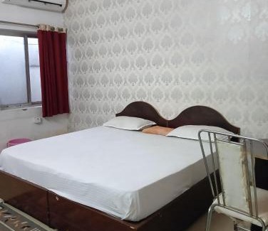 Padrauna House | Vindhyvasini Guest House