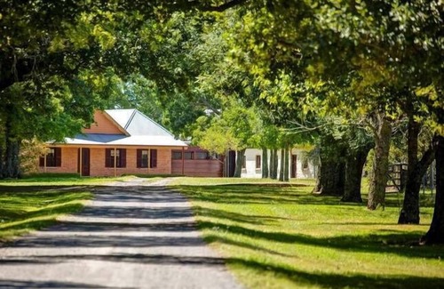 Exeter House | Vine Lodge- Heritage Getaway in Exeter