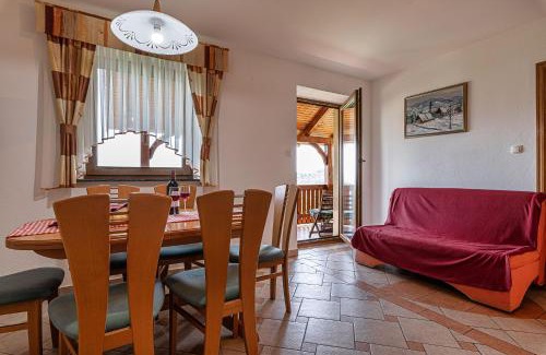 Srednje Grcevje House | Vineyard Cottage Ucman - Happy Rentals