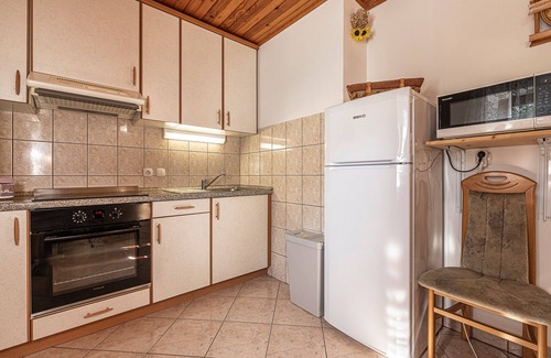 Crnomelj Apartment | Vineyard Suite Kolpa Zupančič A, Stari Trg ob Kolpi, Slovenia