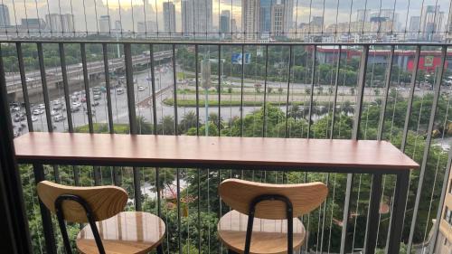 Trung Hoa Nhan Chinh Apartment | Vinhomes Dcapital Tom's House