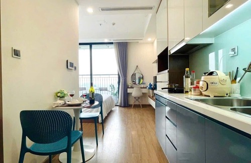 Tu Liem Apartment | Vinhomes Green Bay - Luna's House