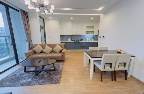 Ngoc Khanh Apartment | Vinhomes Metropolis Apartment