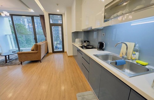Ngoc Khanh Apartment | Vinhomes Metropolis Apartment