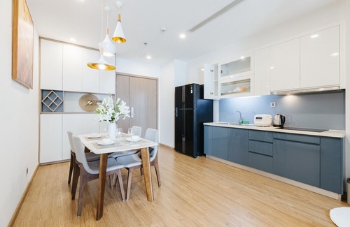 Ngoc Khanh Apartment | Vinhomes Metropolis Lynn Housing 2 bedrooms Apartment