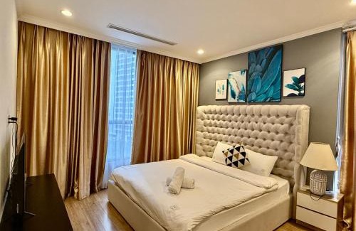 Hai Ba Trung Apartment | Vinhomes Times City - QMP