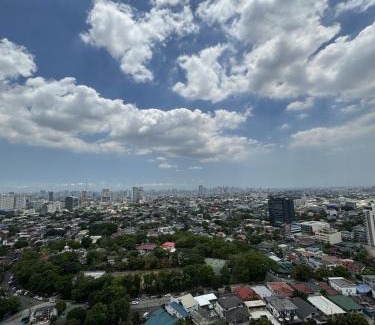 Phil-Am Apartment | VINIA INFINITY STUDIO 4 near MALLS and MRT STATION