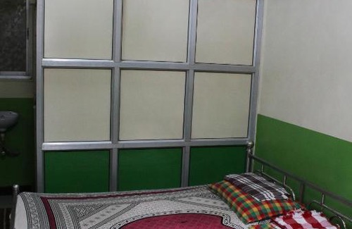 Dharavi Hotel | Vink Lodge