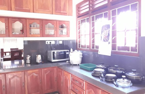 Ambalangoda Villa | Vinses Villa in Hikkawah