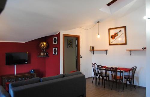 Caselle Torinese Apartment | Vintage Apartment
