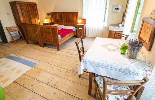 Kostel House | Vintage House Podliparska - Two Bedroom House