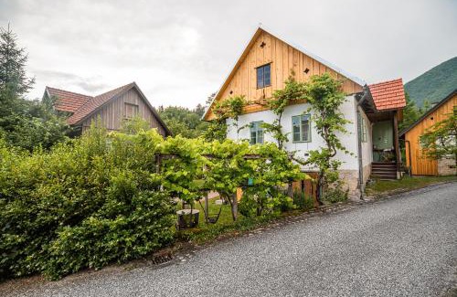 Kostel House | Vintage House Podliparska