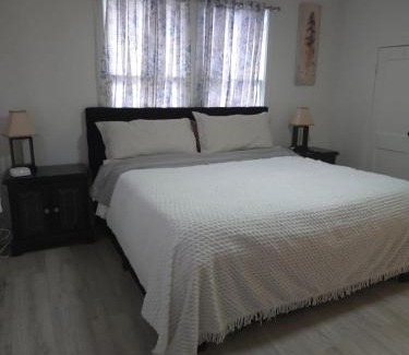 Irving House | Vintage House