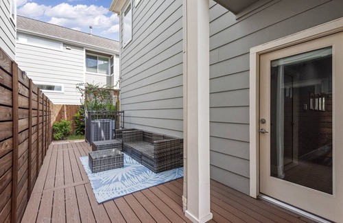 Northside House | Vintage Miami HideAway- Close to Downtown