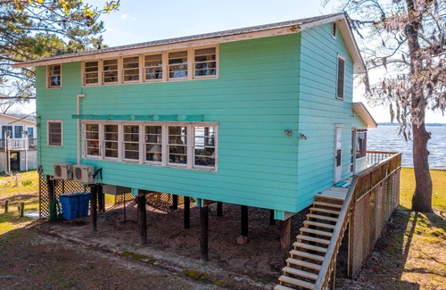 River Road House | Vintage Riverfront Cottage