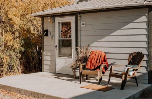 Dillon Apartment | Vintage shotgun home with modern updates