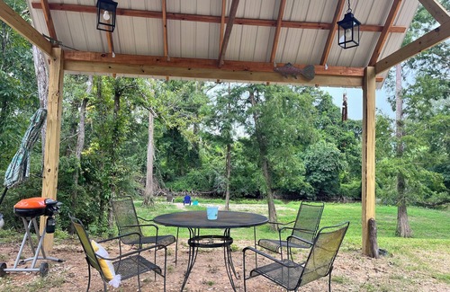 Tangipahoa Parish House | Vintage truck home on the Tangipahoa scenic river