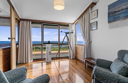 Port Willunga House | Vintage Vista by Wine Coast Holidays