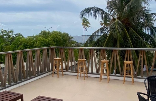 Dharavandhoo House | Violet Inn by Blue Surge