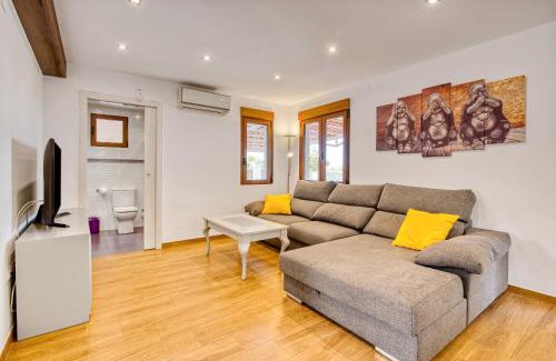 Macastre House | Violeta Grande