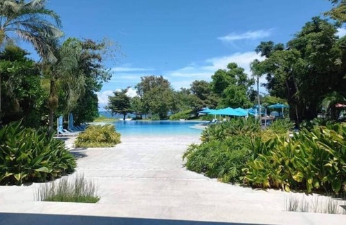 Maribago Condo | VIP 2-bedroom Suites Tambuli Seaside Resort and Spa with 3 Beds Sleeps 6