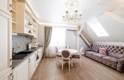 Uzhhorod Apartment | VIP apartment on Duhnovicha street .Free parking.