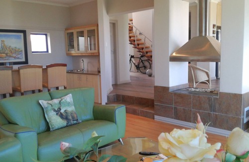Elgin Villa | VIP boasts with spectacular 180 degree views of the Atlantic Ocean