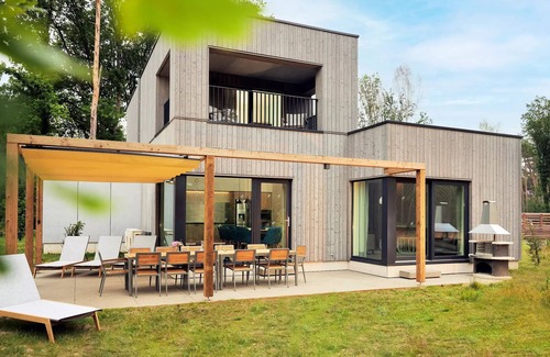 Lanklaar House | VIP-Cottage für 12 Personen