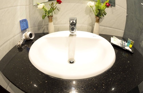 Bahan Hotel | Virati Hotel