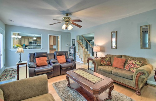Norfolk - Virginia Beach House | Virginia Beach Family House < 1 Mi to Golf Club!