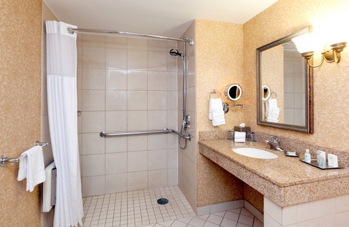 Glen Allen Hotel | Virginia Crossings Hotel, Tapestry Collection by Hilton