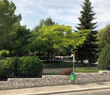 Plisac Apartment | Visiani apartment
