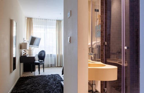 Mirow Apartment | VISIONAPARTMENTS Warsaw Grzybowska