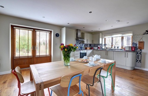 St Mary's Bay House | Visit England Gold Award Winning Rural 3 Bedroom Barn Conversion in Kent