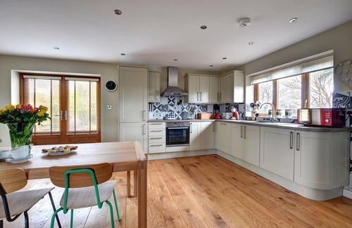 St Mary's Bay House | Visit England Gold Award Winning Rural 3 Bedroom Barn Conversion in Kent