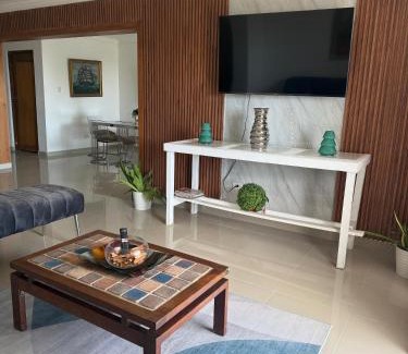 Santo Domingo Apartment | Vista al Caribe