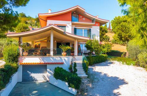 Colonnella Villa | Vista Allegra Pagoda - Villa con piscina