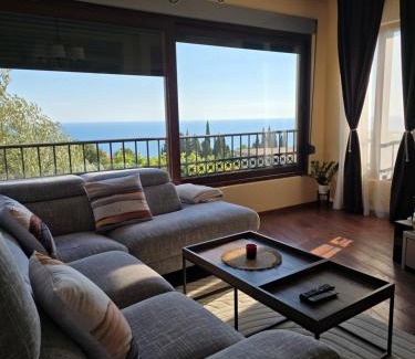 Rezevici Villa | Vista Blue Villa