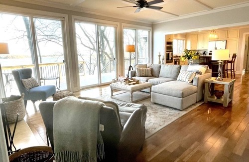 Eagle Lake House | Vista Del Lago Lakefront 4BDR Home