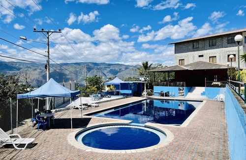 Santa Isabel Villa | Vista Del Valle